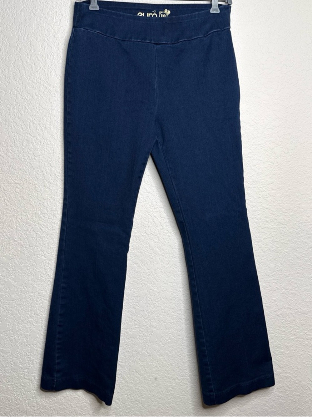 Euro Dark Wash Flare Leg Pull-On Jeans Size 10